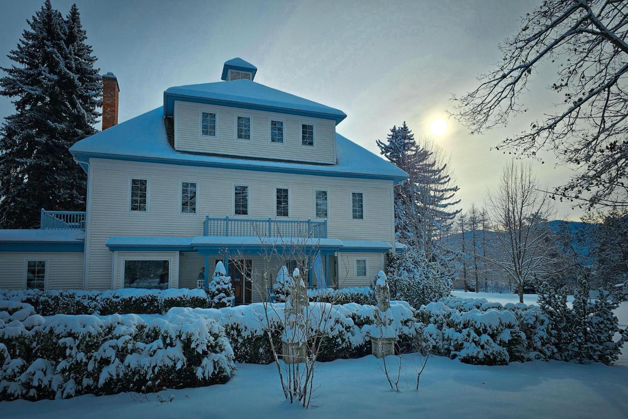 Gardenview Estate Bed And Breakfast Kettle Falls Exteriér fotografie