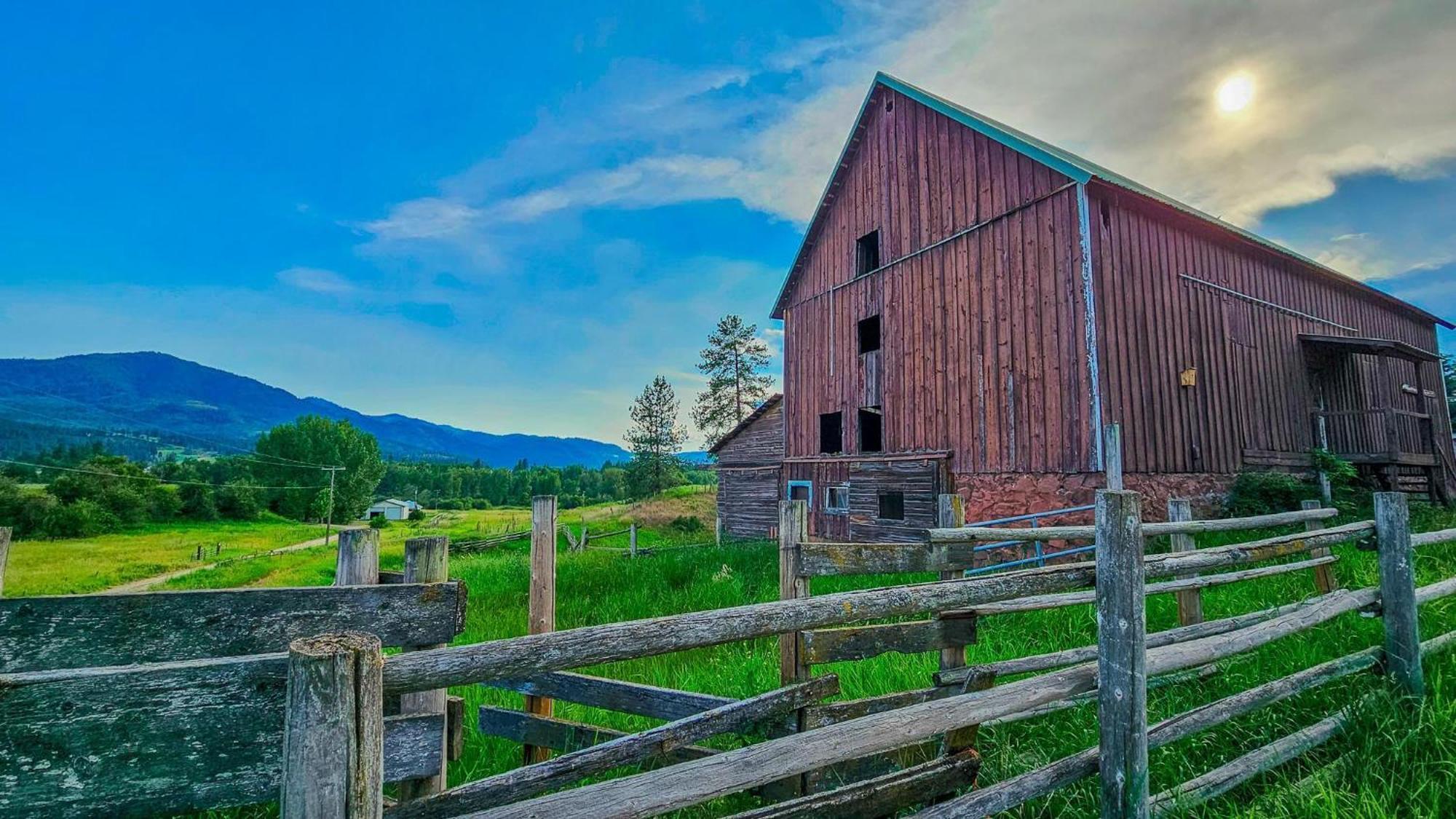 Gardenview Estate Bed And Breakfast Kettle Falls Exteriér fotografie